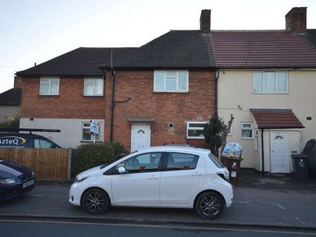 Cottage for rent in Dagenham, Greater London