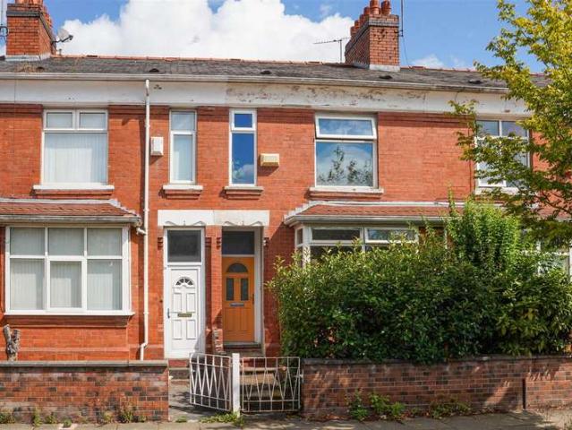 Cottage for sale in Old Trafford, Trafford Park