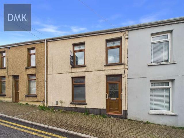 Cottage for sale in Maesteg, Nantyffyllon
