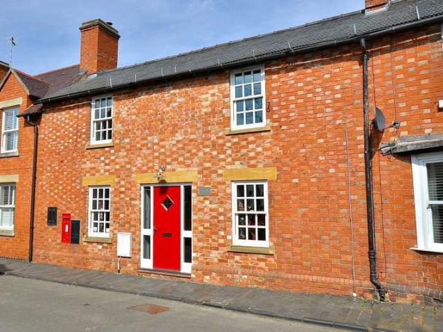 Cottage for sale in Crookhill, Worcestershire
