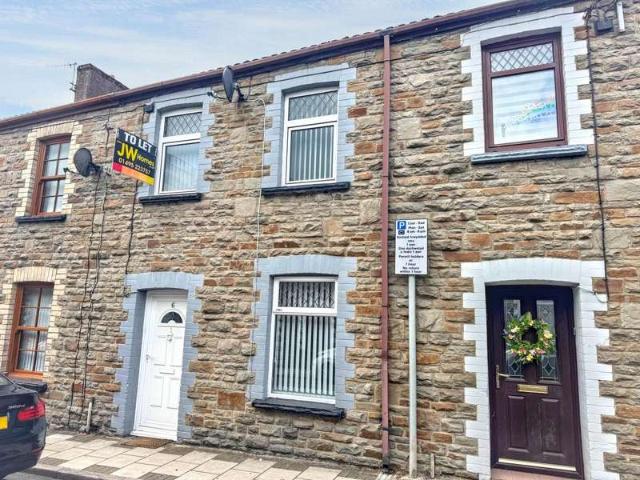 Cottage for rent in Pantside, Newbridge