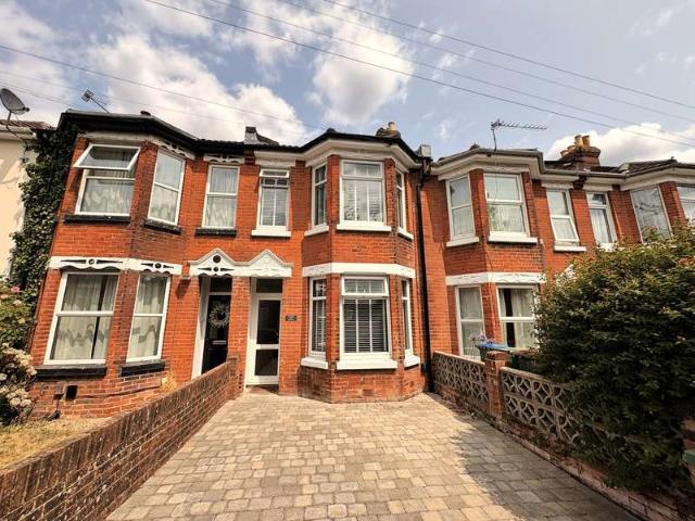 Cottage for sale in Upper Shirley, City Of Southampton