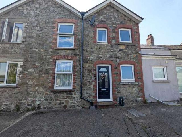 Cottage for sale in Varteg, Wales