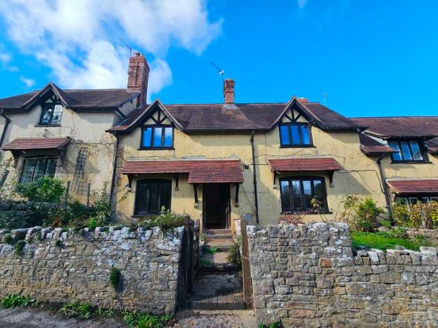 Cottage for rent in Barrow Gurney, North Somerset