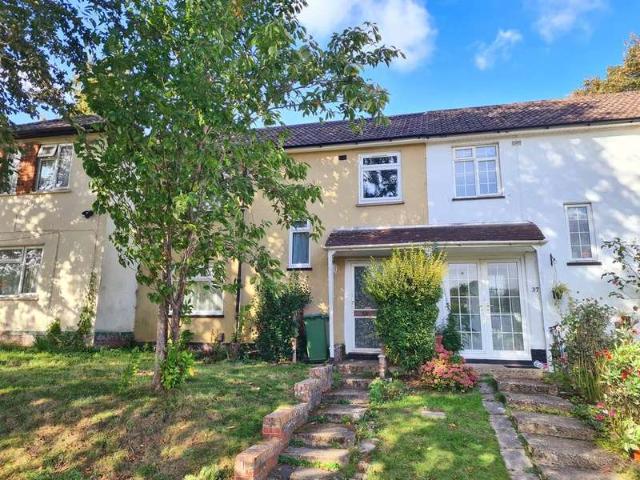 Cottage for sale in Maybush, Southampton