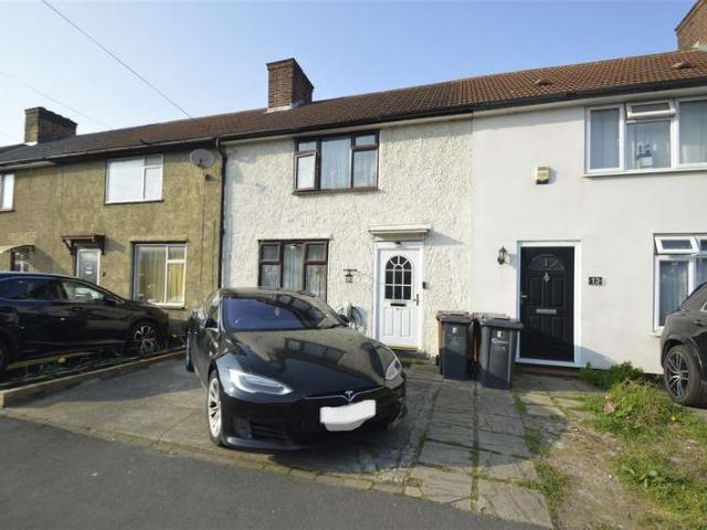 Terraced House for sale in Dagenham, Dagenham