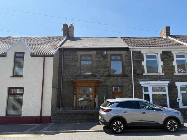 Cottage for sale in Briton Ferry, Wales