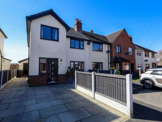 Cottage for sale in Medlar-with-Wesham, Wesham