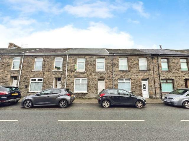 Cottage for sale in Glyncoch, Ynysybwl