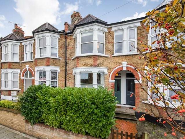 Cottage for sale in London Borough of Lewisham, Greater London