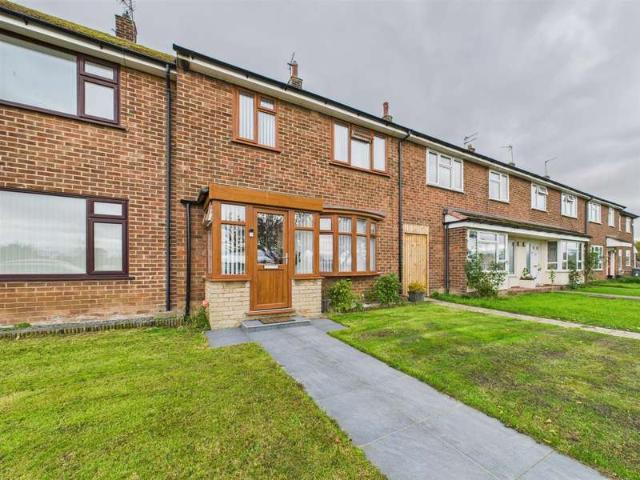 Cottage for sale in Moreton, Wirral