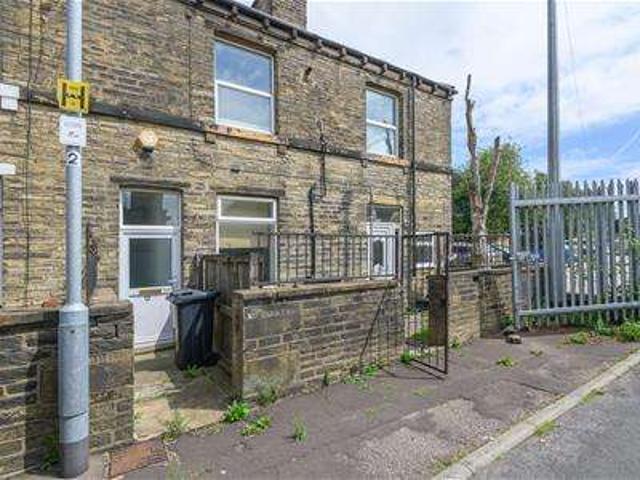Cottage for sale in Pellon, Halifax