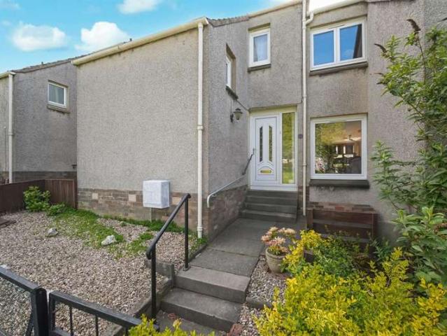 Cottage for sale in Currie, Scotland