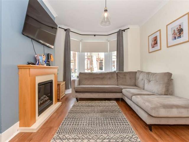 Cottage for sale in Ash, Kent