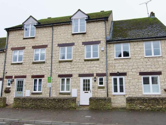 Cottage for sale in Black Bourton, Oxfordshire