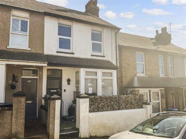 Cottage for sale in Millmead, Acol
