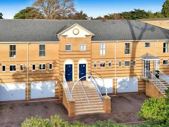 Cottage for sale in Branksome Chine, Branksome Park