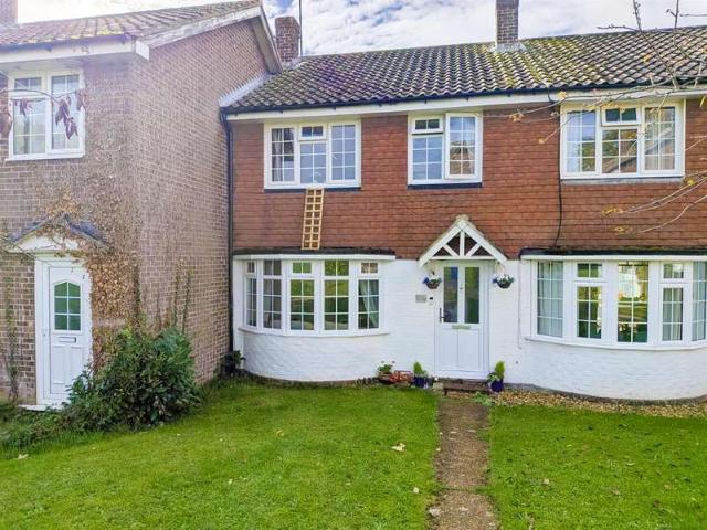 Cottage for sale in Ringles Cross, Cross In Hand