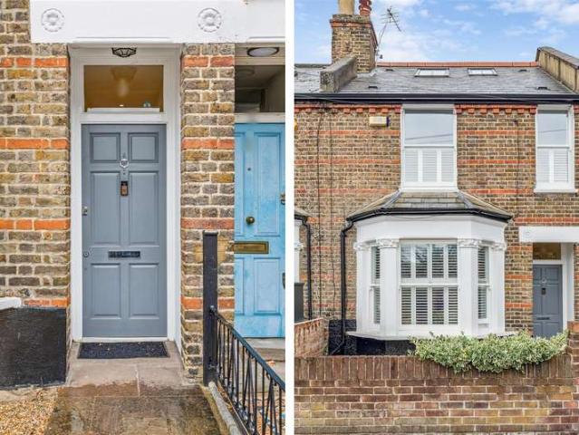 Cottage for sale in Strand-on-the-Green, Greater London