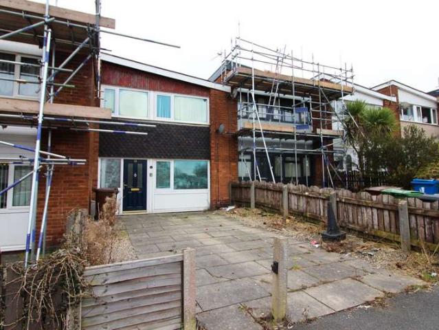 Cottage for sale in Longshoot, Wigan