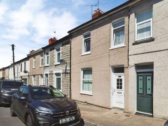 Cottage for sale in Cogan, Penarth