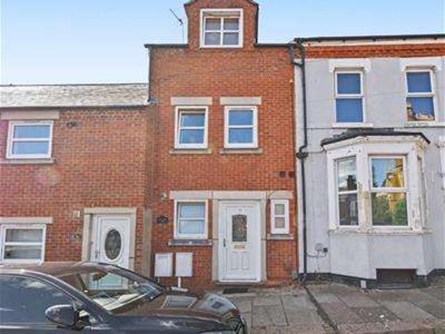 Cottage for sale in Kingsthorpe Hollow, Northampton