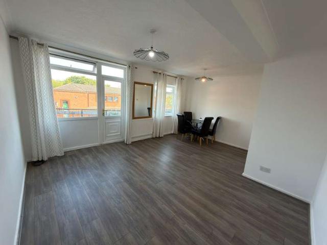 Cottage for rent in Chapel Allerton, West Yorkshire