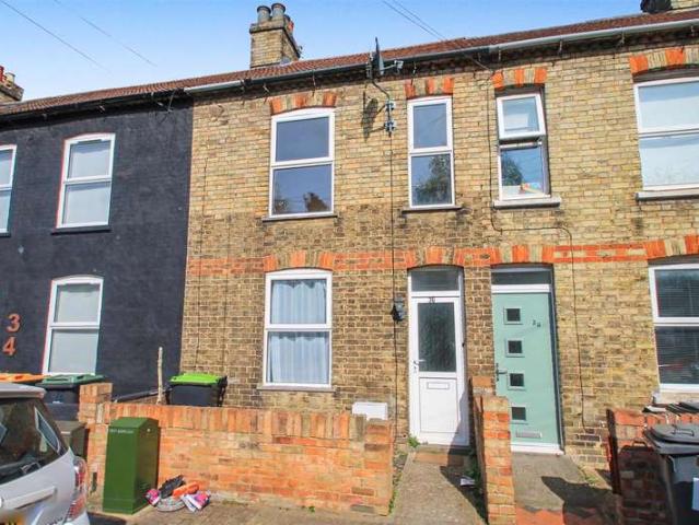 Cottage for sale in Cauldwell, Bedford
