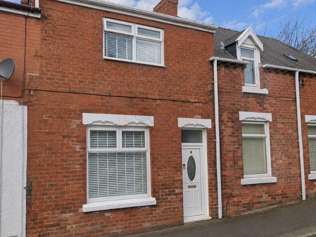 Cottage for rent in Newbottle, Sunniside