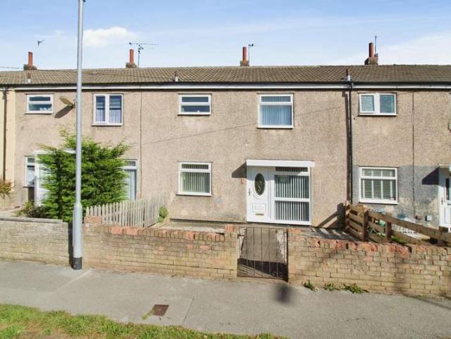 Cottage for sale in Orchard Park, Hull