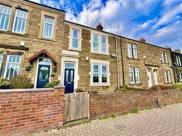 Cottage for sale in Pelaw, Tyne And Wear