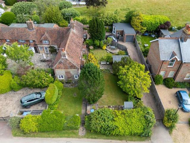 Cottage for sale in Horsham, West Sussex