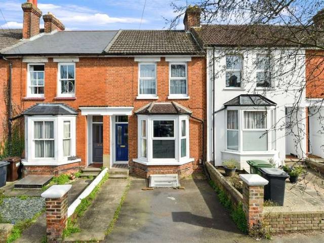 Cottage for sale in Midway, Kent