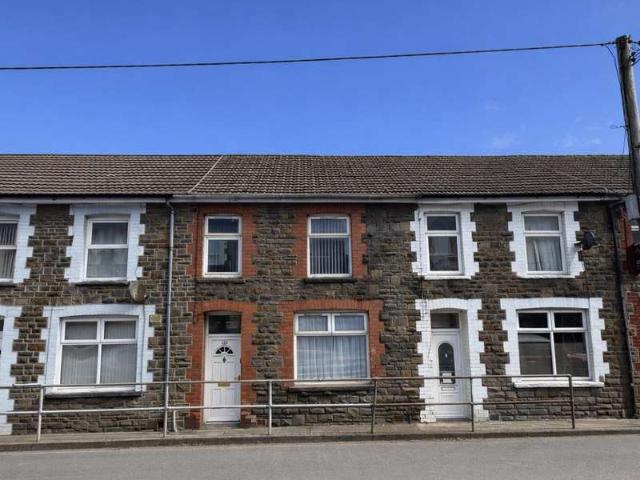 Cottage for sale in Abercynon, Penrhiwceiber