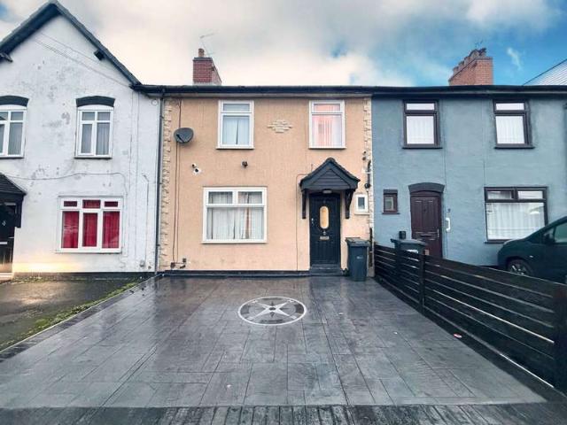 Cottage for sale in Woodside, Brierley Hill