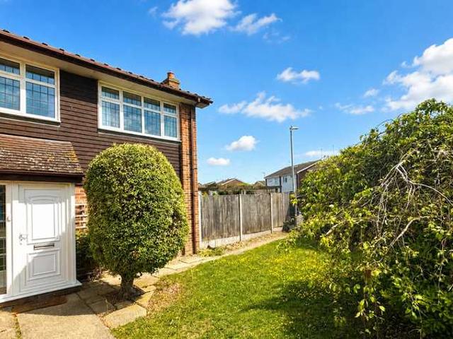 Cottage for sale in West End, The Bridge