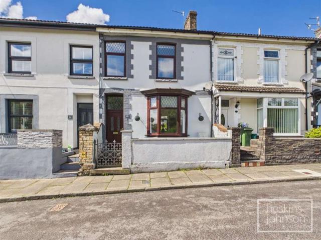 Cottage for sale in Ynysybwl and Coed-y-cwm, Ynysybwl