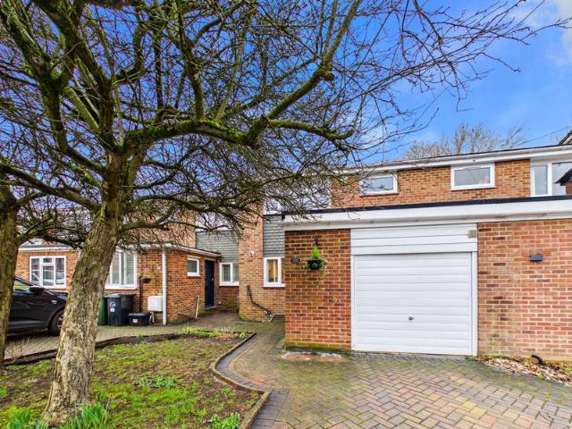 Cottage for sale in Lunnon, Buckinghamshire