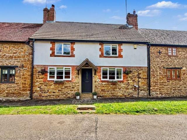 Cottage for sale in Staverton