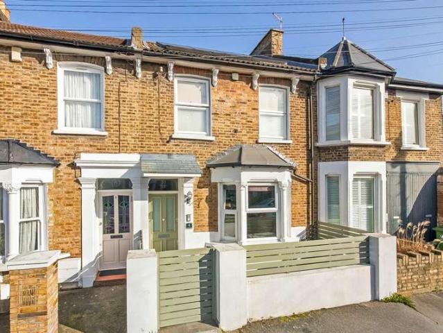 Cottage for sale in London Borough of Lewisham, Brockley
