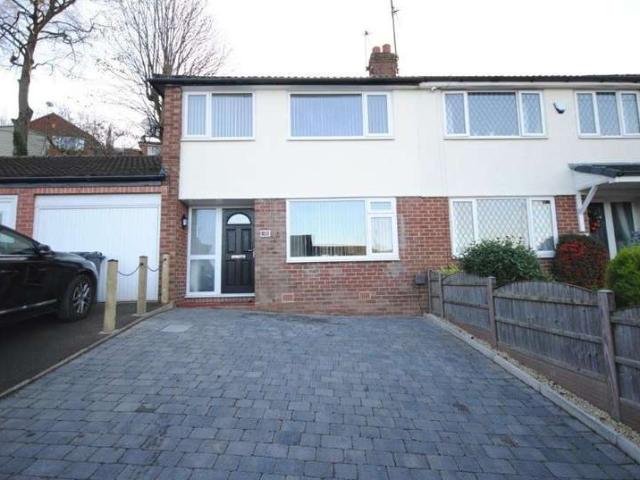 Cottage for sale in Kippax, West Yorkshire