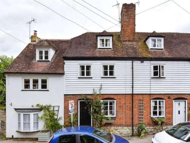Cottage for sale in Midway, Kent
