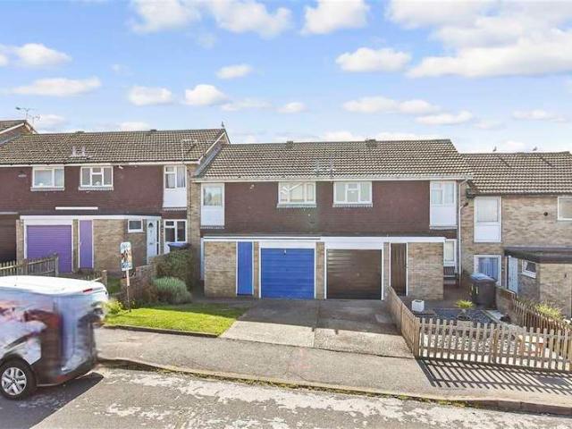 Cottage for sale in Millmead, Acol