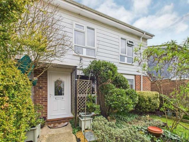Cottage for sale in Winklebury, Priest Down