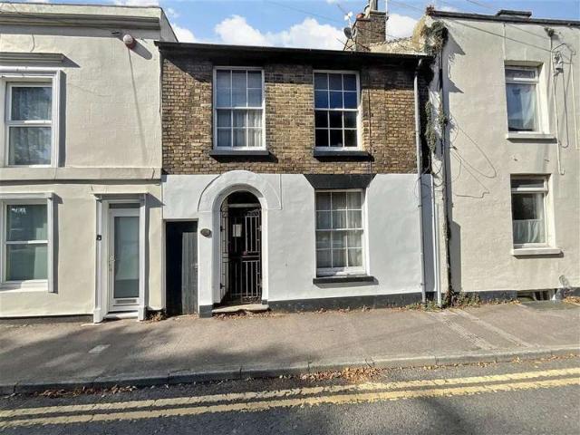 Cottage for sale in Middle Deal, Dover