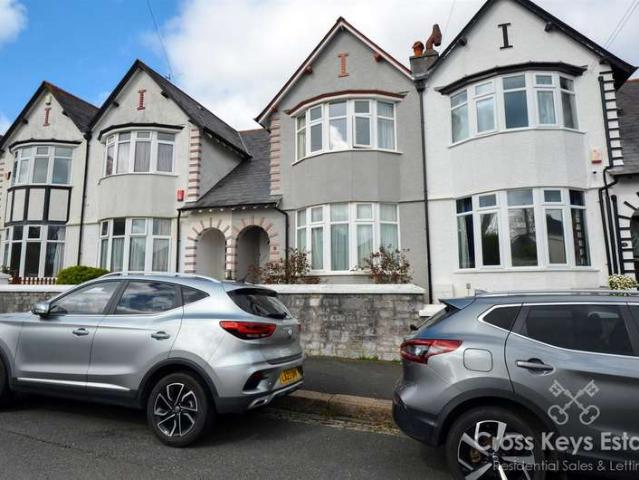 Cottage for sale in Mount Wise