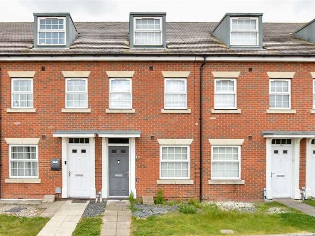 Cottage for sale in Westwood, Acol