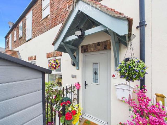Cottage for sale in Hilderthorpe, Bridlington