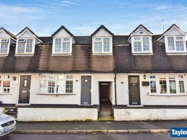 Cottage for sale in Kingswinford, West Midlands