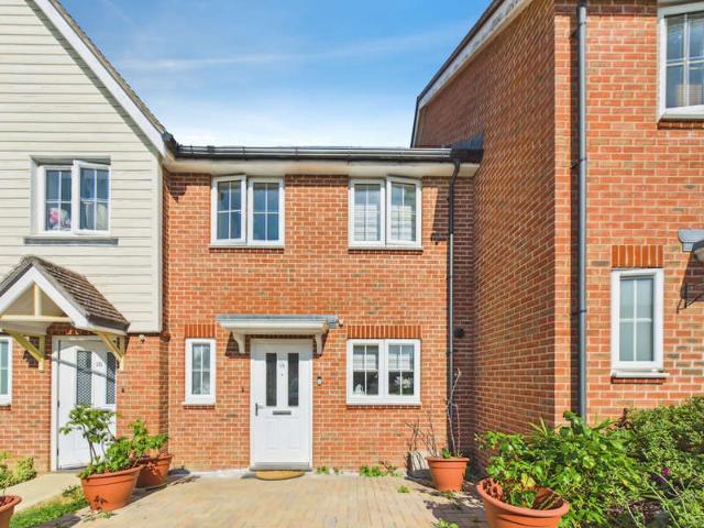 Cottage for sale in Wickhurst Green, Horsham